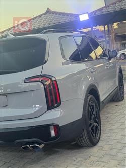 كيا تيلوريد